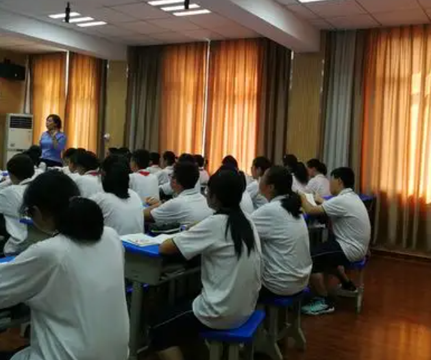 入学习惯教育深化才智赋能构建前沿协同的教研立异生态